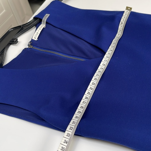 alice + olivia peplum hem mini dress Size 0 US - Picture 7 of 7